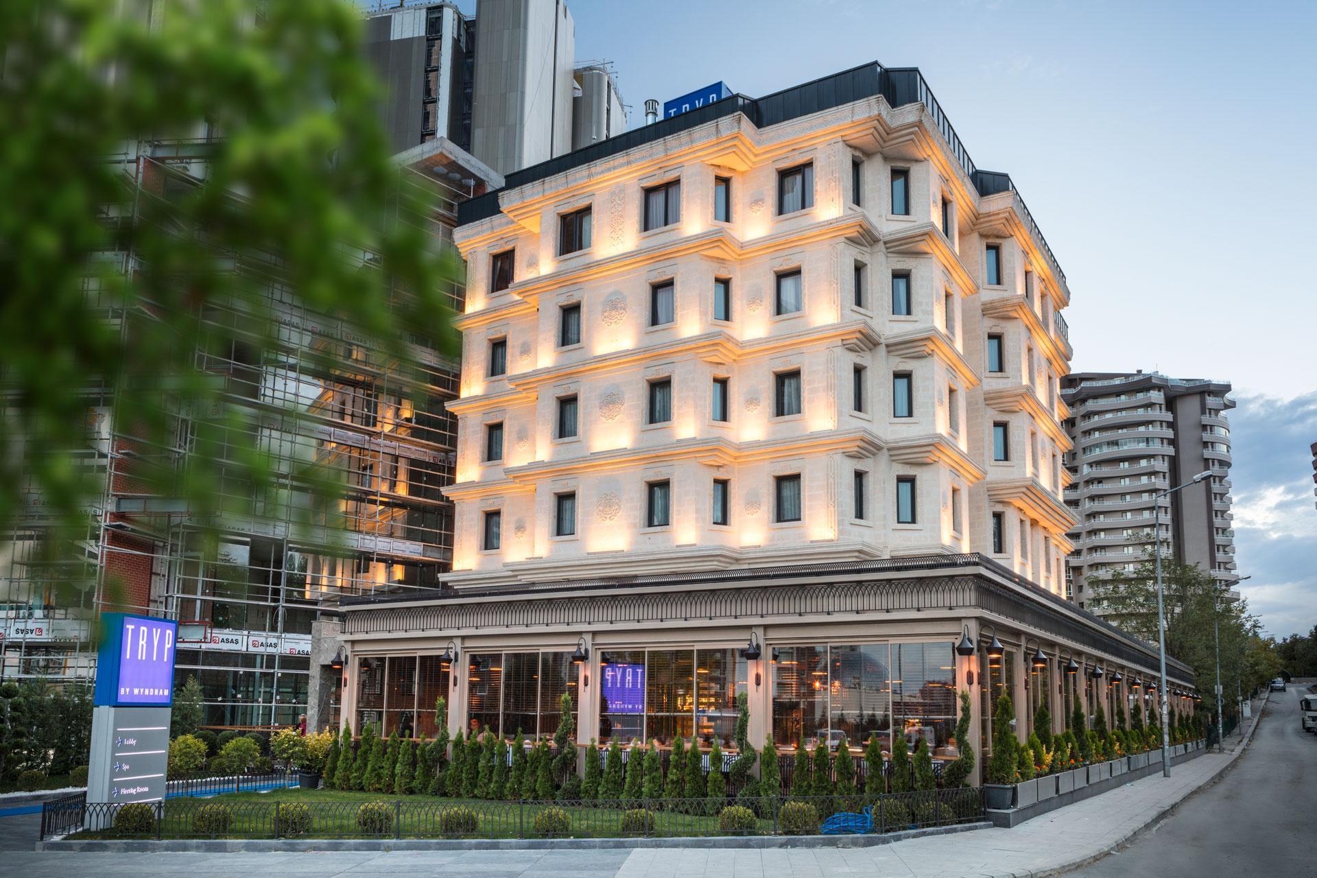 ทริป บาย วินด์แฮม อังการา โอราน Hotel ภายนอก รูปภาพ